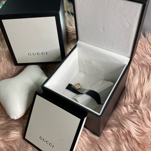 1️⃣0️⃣0️⃣0️⃣ Gucci G-Gold-Tone Diamond Watch🛍🎁 - Picture 10 of 11
